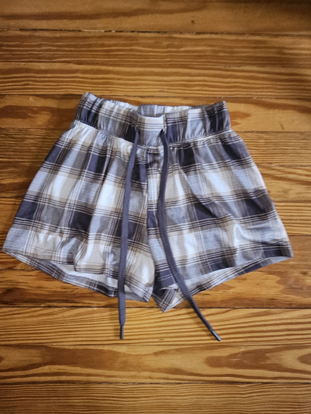 ROSE + VINE Plaid High-Waisted Drawstring Shorts – Size XS